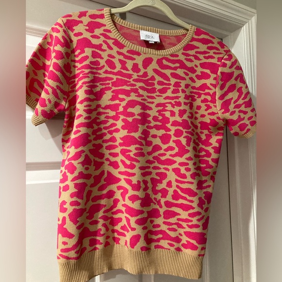 J.O.A. Anthropologie Pink Leopard Tan Short Sleeve Knit Sweater Top L - Picture 3 of 9